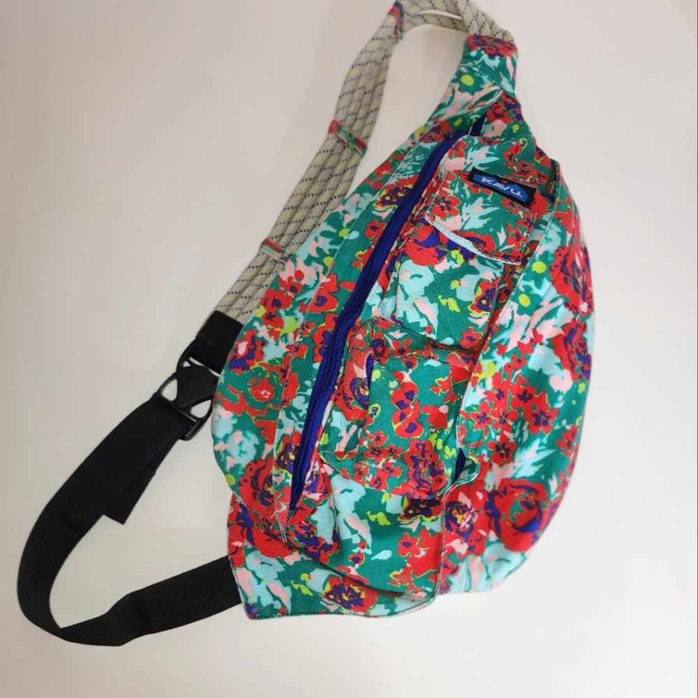 Kavu Sling Bag